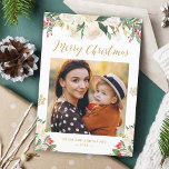 Cartes Pour Fêtes Annuelles Parties scintillant d'or hiver Floral Joyeux Noël<br><div class="desc">Envoyez vos salutations de la saison avec cette "Gold Parties scintillant Winter Floral Joyeux Noël Photo Holiday Card". Pour plus de personnalisation,  cliquez sur le lien "customiser plus" et utilisez notre outil de conception pour modifier ce modèle.</div>