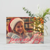 Cartes Pour Fêtes Annuelles Peace and Joy Red Script photo manuscrite (Debout devant)