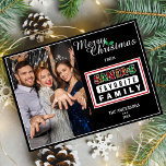 Cartes Pour Fêtes Annuelles Père Noël Favori Photo de famille Noël amusant<br><div class="desc">De l'humeur pour un humour de vacances ? Cette carte de Noël familiale préférée de Père Noël fera rire les gens pendant la période de Noël. Customisez le texte pour convenir à votre occasion et ajoutez les détails de votre famille et une photo. Le design présente du texte Père Noël...</div>