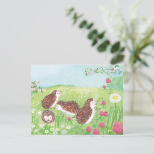 Cartes Pour Fêtes Annuelles Petits hérissons dans la prairie (Debout devant)