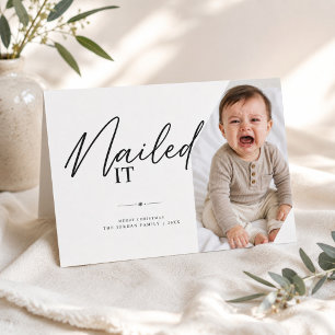 Cartes Pour Fêtes Annuelles Photo de Noël de bébé qui pleure drôle avec Nailed