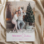 Cartes Pour Fêtes Annuelles Photo de Noël rose moderne<br><div class="desc">Célébrez la saison avec notre carte moderne de Noël Joyeux et Joyeux, une photo de vacances, avec un design chic de script rose. Cette carte élégante vous permet de présenter une photo préférée, en ajoutant une touche personnelle à vos salutations de vacances. Le script rose contemporain ajoute une touche ludique...</div>