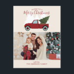 Cartes Pour Fêtes Annuelles Photo de Noël vintage Red Truck<br><div class="desc">Illustration fantaisiste d'un vieux camion rouge de mode portant un arbre de Noël. Personnalisez ce design avec votre photo de famille préférée et un message personnalisé.</div>