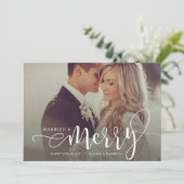 Cartes Pour Fêtes Annuelles Photo de vacances mariée et joyeuse (Debout devant)