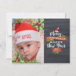 Cartes Pour Fêtes Annuelles Premier Noël du bébé, Holly Berries<br><div class="desc">Commémorez le premier Noël d'un bébé avec une photo et des baies sèches.</div>