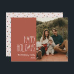 Cartes Pour Fêtes Annuelles Red Boho Polka Dot Joyeuses Vacances Simple Photo<br><div class="desc">Cette carte de vacances en boho rouge pois heureux vacances simple photo est parfaite pour votre accueil de vacances en bohème moderne inspiré de la ferme. La police de caractères rustique classique mais délicate dessinée à la main lui donne un aspect terreux vintage tout en le gardant mignon et simple....</div>