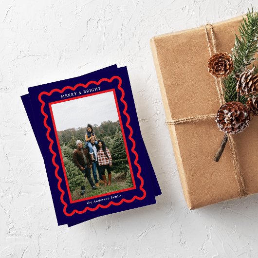 Cartes Pour Fêtes Annuelles Red on Navy Blue Simple Scallop Photo Frame