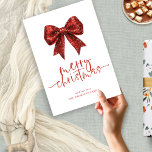 Cartes Pour Fêtes Annuelles Red Parties scintillant Bow 2026 Calendrier Joyeux<br><div class="desc">Red Faux Parties scintillant Bow 2026 Calendrier Joyeux Noël. Disponible numériquement et imprimé. Joyeux Noël est dans un script élégant et personnalisez votre nom sous. Un calendrier pratique pour 2026 est au verso.</div>