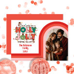 Cartes Pour Fêtes Annuelles Retro Arch Holly Jolly Photo de famille de Noël<br><div class="desc">Arc rétro photo design dans les tons rose,  corail et rouge corail sur blanc "Oh par Golly Avoir un Noël Holly Jolly Cette année".</div>