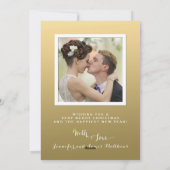 Cartes Pour Fêtes Annuelles Romantic Newlyweds Gold Script Photo de vacances (Dos)