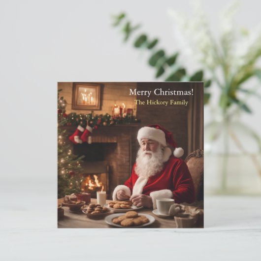 Cartes Pour Fêtes Annuelles Santa Clause mangeant des cuisines (Debout devant)