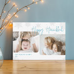 Cartes Pour Fêtes Annuelles Script neige | 2 Photo Happy Hanoukka Holiday Card<br><div class="desc">La conception simple et moderne de la carte Hanoukka comprend deux de vos photos préférées avec un alignement décalé, encadré par des flocons de neige en chute. "Happy Hanoukka" apparaît dans les lettres décontractées manuscrites bleu aqua moderne, avec votre nom de famille et l'année dans le coin inférieur gauche. Un...</div>