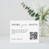 Cartes Pour Fêtes Annuelles Share Your Shots QR Code Share the Love Wedding (Debout devant)