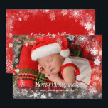 Cartes Pour Fêtes Annuelles Snowflakes Baby Photo Annonces de naissance<br><div class="desc">Des flocons de neige blancs bordent la photo de votre bébé sur ces cartes de voeux de Noël qui comportent également Joyeux Noël en blanc, vos noms en lettres chic et les infos de naissance de votre bébé sur le dos. Ajoutez plus de photos ou plus de détails sur le...</div>