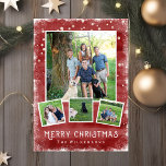 Cartes Pour Fêtes Annuelles Snowy Winter Wonderland Christmas Photo Collage<br><div class="desc">Célébrez les fêtes avec cette merveilleuse région rouge d'hiver Joyeux Noël Photo Collage. Une bordure enneigée entoure vos 4 photos qui sont positionnées contre un arrière - plan d'aquarelle ou de tableau noir rouge. Ajoutez votre texte personnalisé à l'avant et à l'arrière. Avec une touche rustique/vintage, la carte est aussi...</div>