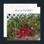 Cartes Pour Fêtes Annuelles Soirée de Noël Pine À feuillage persistant Cones<br><div class="desc">Élégant Vous êtes Invité script en noir. Invitation de Noël. Festive pince à aiguilles de pin à feuillage persistant avec cônes de pin et arc rouge, cloche dorée et baies rouges sur le bois rond. Backside a des détails de fête en typographie noire et en écriture rouge et verte. Photographie...</div>