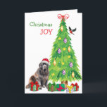 Cartes Pour Fêtes Annuelles Terre-Neuve Chien, Oiseau et Arbre de Noël<br><div class="desc">Sur le devant de cette carte de Noël, un beau chien de Terre-Neuve porte un casquette du Père Noël rouge et blanc alors qu'il est assis à côté d'un arbre de Noël. Des emballages de cadeaux aux couleurs vives sont éparpillés, et un bullfinch débarque sur le sapin de Noël. Le...</div>