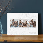 Cartes Pour Fêtes Annuelles Tidings étoilés | 3 Photo Collage Hanoukka Card<br><div class="desc">Envoyez vos voeux Hanoukka dans le style chic avec ces cartes de collage photo élégantes et modernes avec trois photos carrés alignées côte à côte et ornées de motifs lisses en haut et en bas. "Wishing You Love and Light" apparaît sous la forme de lettres modernes, avec votre "Happy Hanoukka"...</div>