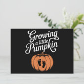 Cartes Pour Fêtes Annuelles Tomber enceinte d'un petit citrouille en automne (Debout devant)
