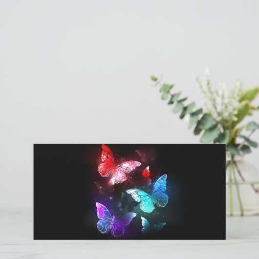 Cartes Pour Fêtes Annuelles Trois papillons brillants sur l'arrière - plan de (Debout devant)