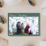 Cartes Pour Fêtes Annuelles Trois photos Collage vert Joyeux Noël<br><div class="desc">Cette carte de vacances Joyeux Noël simple et moderne en vert sauge foncé comprend un modèle pour trois photos et un texte entièrement modifiable pour que vous puissiez choisir votre salutation préférée.</div>