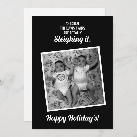 Cartes Pour Fêtes Annuelles Twins Sleighing It Holiday Card (Devant / Derrière)