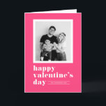 Cartes Pour Fêtes Annuelles Typographie rétro Hot Pink Photo Saint Valentin<br><div class="desc">HEUREUSE SAINTE-VALENTIN ! Envoyez les salutations de la Saint Valentin à votre famille et à vos amis avec cette photo personnalisable carte à plat de la Saint Valentin. Il présente une typographie rétro et audacieuse sur un arrière - plan rose vif. Personnalisez en ajoutant vos détails. Cette carte de la...</div>