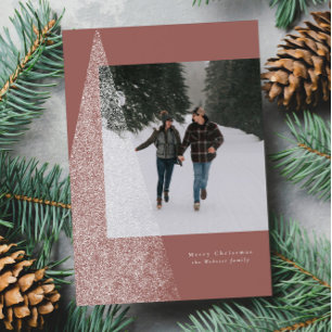 Cartes Pour Fêtes Annuelles Un arbre de Noël enneigé moderne une photo élégant