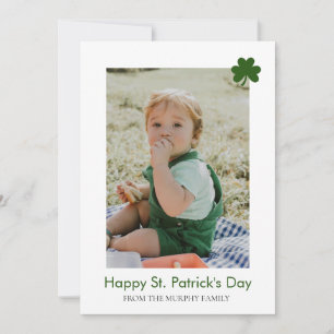 Cartes Pour Fêtes Annuelles Un shamrock chanceux minimaliste, photo de la fête