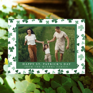 Cartes Pour Fêtes Annuelles Un shamrock chanceux minimaliste, photo de la fête