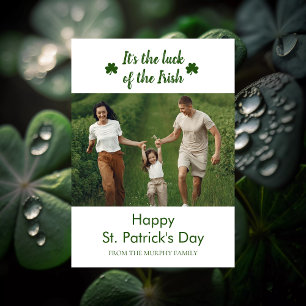 Cartes Pour Fêtes Annuelles Un shamrock chanceux minimaliste, photo de la fête