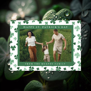 Cartes Pour Fêtes Annuelles Un shamrock chanceux minimaliste, photo de la fête
