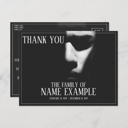 Cartes Pour Fêtes Annuelles Un visage endormi à mi-ombre (Devant / Derrière)