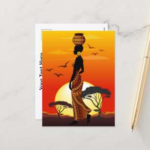Cartes Pour Fêtes Annuelles Une belle femme africaine Silhouette sur les solei