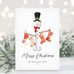 Cartes Pour Fêtes Annuelles Unique moderne Snowman de Noël non photo<br><div class="desc">Souhaitez à vos amis et à votre famille une bonne saison de vacances avec ce design de bonhomme de neige de Noël unique. Personnalisez avec votre salutation de vacances et votre nom de famille.</div>