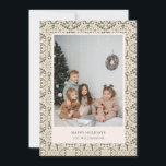 Cartes Pour Fêtes Annuelles Vintage Blush Green Floral Carrelage photo Noël<br><div class="desc">Célébrez la saison avec cette élégante carte de Noël Vintage Blush Green Floral Tile Photo. Dotée d'un charmant motif en carrelage fleuri dans des tons doux et verts, cette carte allie style vintage et touche moderne. Personnalisez-le avec votre photo préférée et votre message de vacances pour créer un souvenir intemporel...</div>
