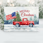 Cartes Pour Fêtes Annuelles Vintage Red Christmas Truck Arbre de Noël<br><div class="desc">Camion de Noël rouge vintage avec un sapin de Noël et une carte de Noël drapeau américain est un moyen festif de montrer votre amour pour l'Amérique et envoyer des voeux de vacances à vos amis et votre famille.</div>