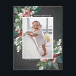 Cartes Pour Fêtes Annuelles Watercolor Hollies Faux Chalkboard Noël Photo<br><div class="desc">Envoyez à vos proches Noël cette saison avec cette belle carte postale de Noël rustique. Il présente des creux aquarelle, des accents faux feuille d'or, des motifs de fête assortis, du papier faux tableau et de la typographie moderne. Les textes sont entièrement modifiables. Personnalisez cette carte postale de Noël en...</div>