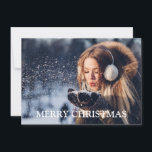 Cartes Pour Fêtes Annuelles Winter Wonder Noël<br><div class="desc">Ajoutez vos propres photos sur cette carte de vacances contemporaine. Personnalisez tous les salutations et noms sur le côté arrière de la carte tandis que le devant présente votre photo préférée avec le texte en gras qui dit, "Joyeux Noël", ou le salut de vacances de votre choix! Pour quelque chose...</div>