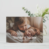 Cartes Pour Fêtes Annuelles Wonder of His Love baby Family Christmas Card (Debout devant)