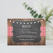 Cartes RSVP Craie Mariage Bois Rustique Rouge à Ca (Debout devant)