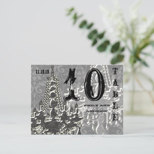 Carton de numéro de table Playbill Argent Lustre (Debout devant)