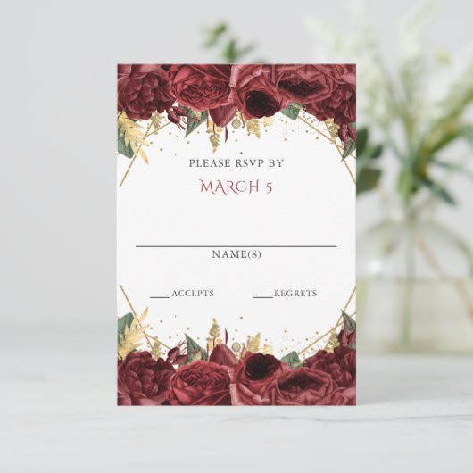 Carton de réponse pour Quinceanera floral bordeaux (Debout devant)