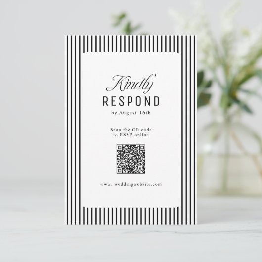 Cartons Réponse Black Striped Elegance Classy QR Code Wedding (Debout devant)