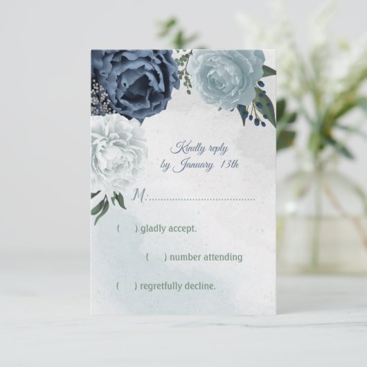 Cartons Réponse blanc & bleu floral verdure mariage (Debout devant)