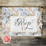 Cartons Réponse Bleu & blanc Rustique Floral Gold Frame Blanc<br><div class="desc">Ce modèle de carte de réponse mariage présente un motif floral bleu et blanc pervent doux sur un arrière - plan d'âge bleu périwinkle poussiéreux. Le texte s'affiche sur une zone de texte transparente blanche et souple avec un cadre de parties scintillant en faux or. le dos continue le motif...</div>