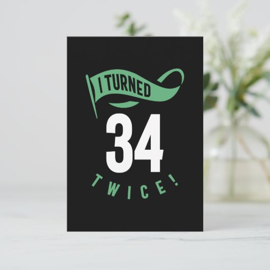 Cartons Réponse Cadeau de 34 ans (Debout devant)