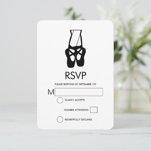 Cartons Réponse Chaussons Bleu Noir En Pointe (Debout devant)