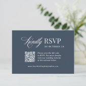 Cartons Réponse Classique Luxe | Code QR de mariage scannable bleu (Debout devant)