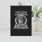 Cartons Réponse Comté de Rottweiler Three Things You Dont Mess (Debout devant)